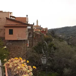 https://ca-delle-rondini.hotelitalianriviera.com